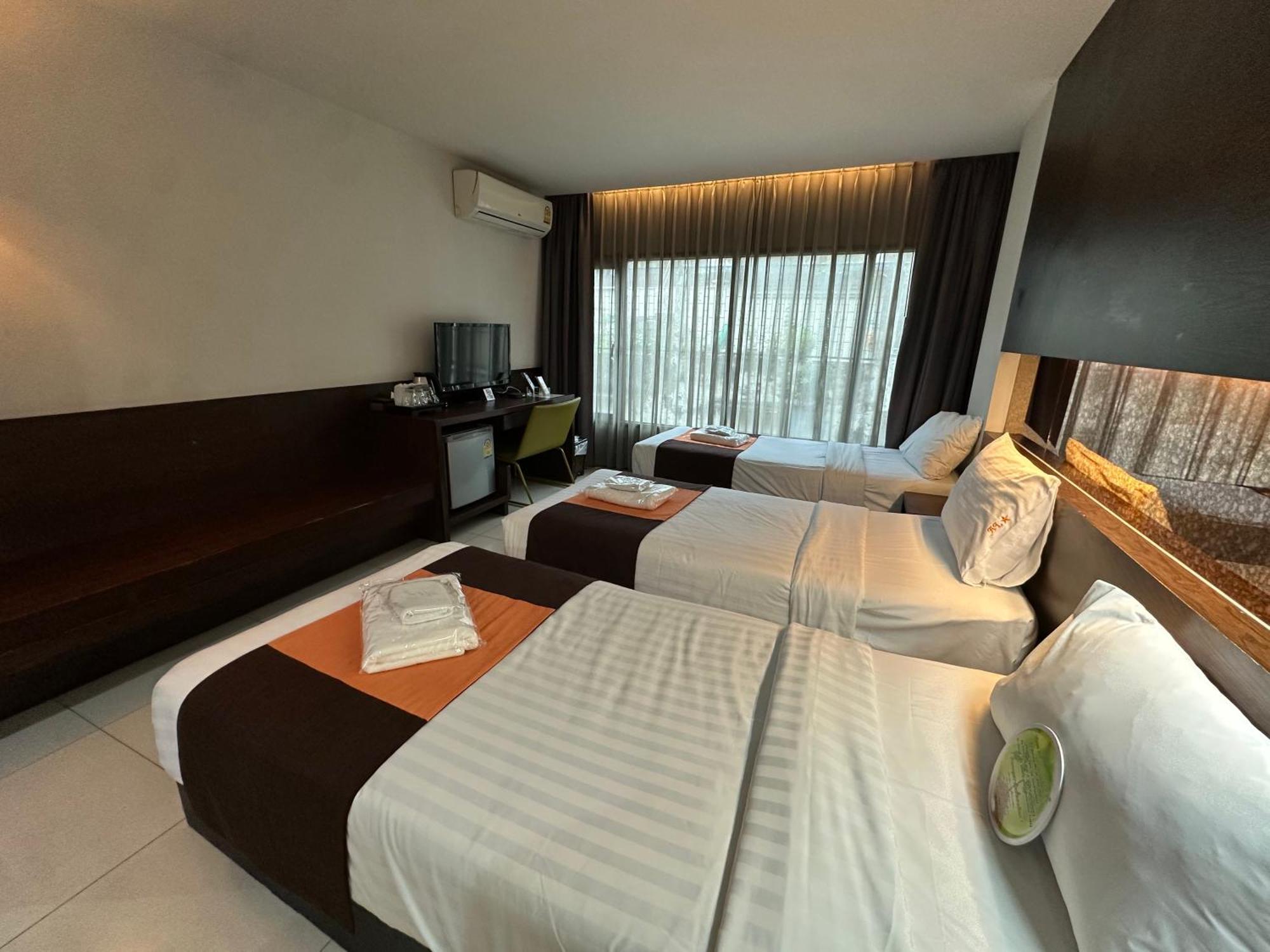 Collection O The Bangkok Airport Link Suite Buitenkant foto