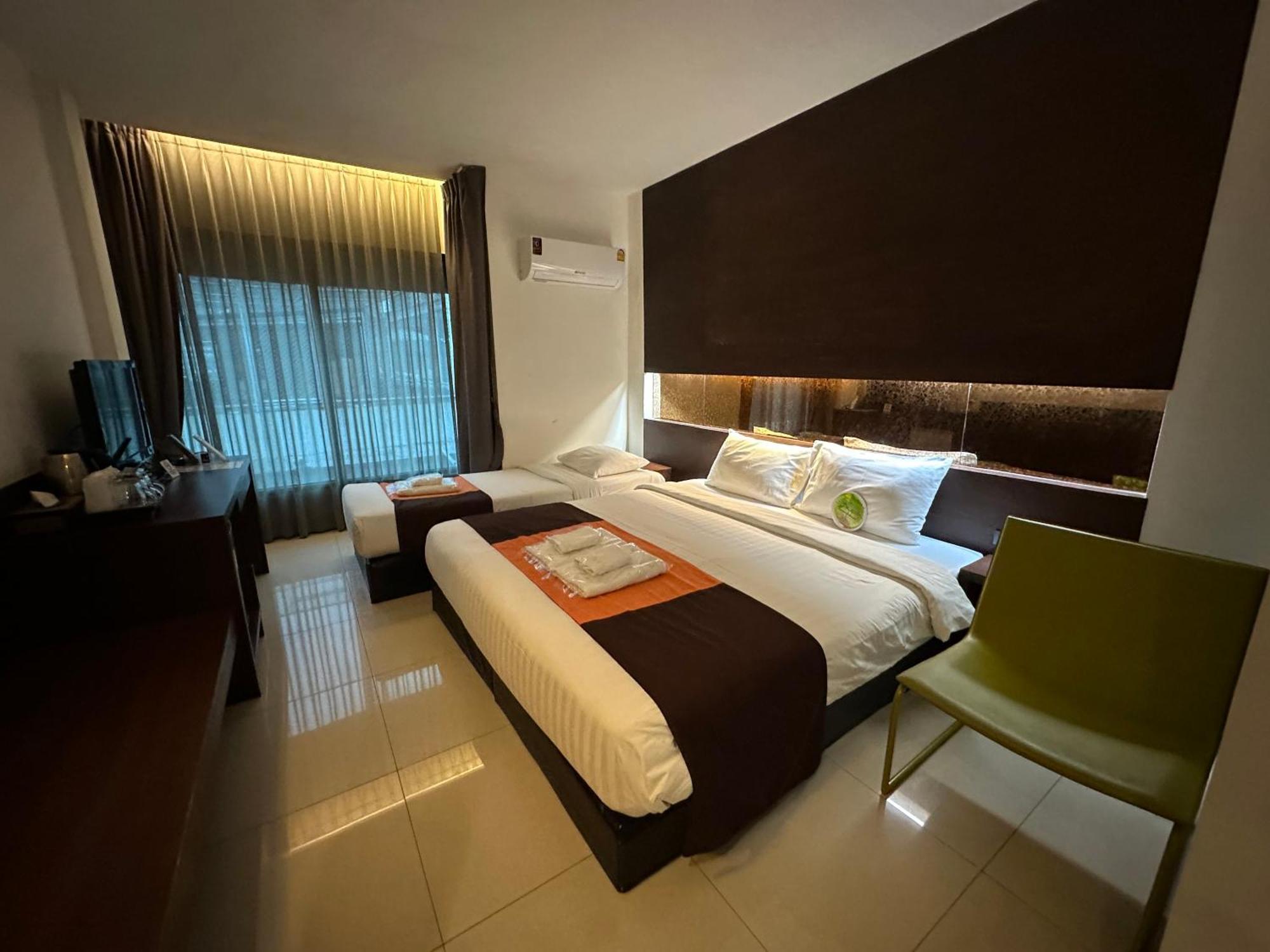 Collection O The Bangkok Airport Link Suite Buitenkant foto
